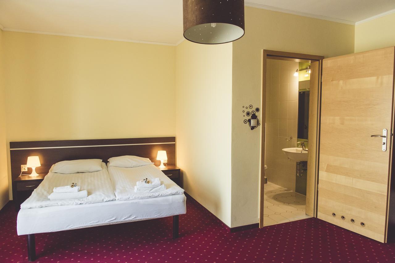 Hotel Odejewscy Chojnice Eksteriør billede